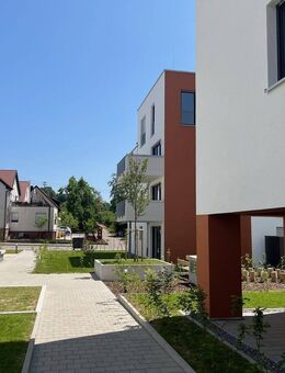 SCHLÜSSELFERTIG!! Moderner Neubau mit praktischem Raumkonzept - Winnenden