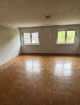 Investieren und entwickeln: Sanierungsbedürftiges Mehrfamilienhaus - Etzelwang