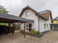 Menden Nähe Zentrum - Haus im Haus mit Carport und überdachtem Balkon, inkl. EBK - Menden (Sauerland)