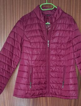 rote leichte Steppjacke Gr. 44 - Gaggenau