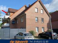 Kapitalanlage: Vermietete Dachgeschoss-Eigentumswohnung mit Balkon in zentraler Wohnlage von Papenburg-Untenende, www... - Papenburg