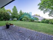 Hochwertige 4 ZKB-Wohnung mit Terrasse & Gartennutzung - barrierefrei - direkt am Bergpark gelegen! - Kassel