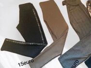 Damenhosen Kleidungspaket 5 Hosen Neuware - Neuenrade