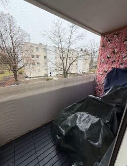 Modern renoviertes, teilmöbliertes 1-Zi-App. mit EBK und Balkon in Mü-Freimann - München