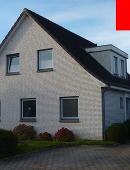 Geräumiges Einfamilienhaus mit Garten und Garage - Marne