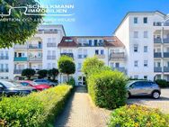 Sympathisch vermietete Dreiraumwohnung mit zwei Balkonen, EBK und PKW- SP - Erfurt