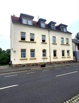 * Ab sofort * Traumhafte 3-Raumwohnung * Tageslichtbad * eigener Garten * PKW-SP - Markkleeberg
