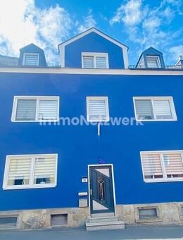 ***Modernes Reihenmittelhaus in zentraler Lage - Luxus & Ruhe in perfekter Balance*** - Selb
