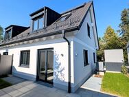 BEZUGSBEREITE SONNIGE DOPPELHAUSHÄLFTE MIT LUFTWÄRMEPUMPE UND PV-ANLAGE - München