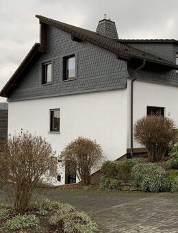 DHH inkl. Einliegerwohnung - Drolshagen