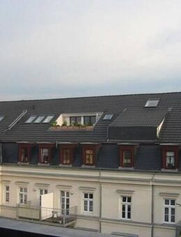 Innenstadtwohnung - ganz oben!! LOGGIA - GROSSE WOHNKÜCHE - Leipzig