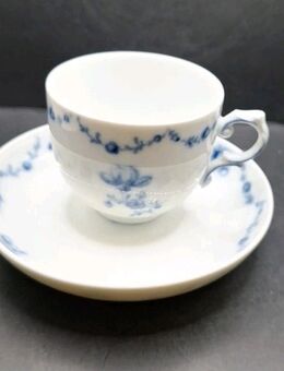 Lottine Espressotasse Vintage weiß und blau verziert inkl. Unterteller Tasse - Essen