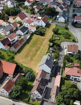 Moderne Architektur im Ortskern - Großrinderfeld