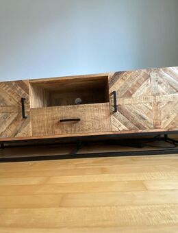 TV Sideboard aus Mangoholz Infinity - Norderstedt