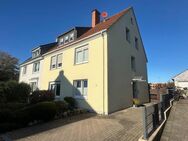 RESERVIERT *** Gepflegtes Doppelhaus mit drei Wohneinheiten als Kapitalanlage am Kalkhügel *** - Osnabrück