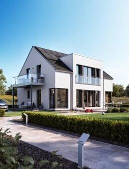 Viel Platz im neuen Eigenheim, mit wunderschönem Grundstück in Rottweil - Rottweil