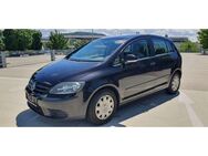 VW Golf Plus 1.6 102PS 1.HD 87.366 KM KLIMA SERVICE & HU NEU - Fellbach