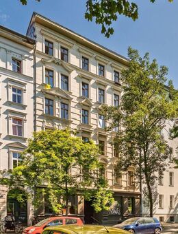 Attraktive Anlagechance im Wrangelkiez! Charmante Altbauwohnung mit Blick auf den Görlitzer Park - Berlin