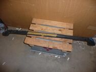 MB688975 Dachreling links Mitsubishi Space Runner - Hannover Vahrenwald-List