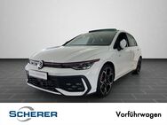 VW Golf, 2.0 TSI GTI 265PS, Jahr 2024 - Wiesbaden