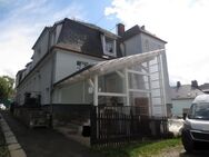 Objekt-Nr.: 11823 - vermietetes Wohn- und Geschäftshaus mit Garage und Garten in ruhiger Lage in Elsterberg - Elsterberg
