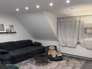 Exklusive, neuwertige 3-Zimmer-Wohnung mit Balkon, Garage + Außenstellplatz und EBK in Mannheim - Mannheim