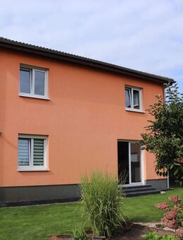 Familienidylle mit zeitgemäßem Komfort und Gartenflair - Berlin