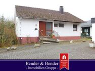 Gemütliches, freistehendes Einfamilienhaus mit großem Garten in beliebter Lage von Denklingen! - Reichshof
