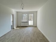 Sanierte 3-Raum Wohnung mit Balkon - Schwerin