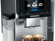 SIEMENS Kaffeevollautomat EQ700 classic TQ717D03, Cold Brew, intuitives 5" TFT-Display, App, aromaSelect, 30 Favoriten, autom. Dampfreinigung, edelstahl