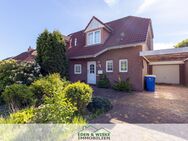GEPFLEGTE DOPPELHAUSHÄLFTE MIT GARAGE UND CARPORT! - Norden