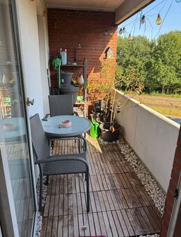 Praktisch aufgeteilte 3 Zimmer mit Balkon in Gartenstadt-Vahr - Bremen