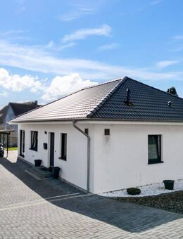 Ebenerdig wohnen - KfW 55 Bungalow in Dörentrup-Hillentrup - Dörentrup