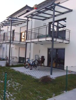 Helle 2 Zimmer Wohnung mit Balkon - Schrobenhausen