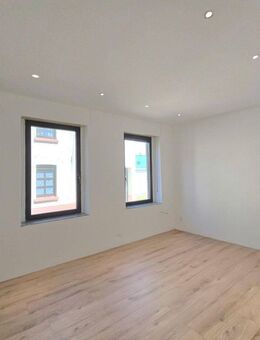 Erstbezug nach Renovierung - Wunderschöne 2 Zimmer-Wohnung - Viersen