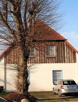 Vermietetes Zweifamilienhaus in ruhiger Lage, in der Nähe von Oldenburg - Göhl