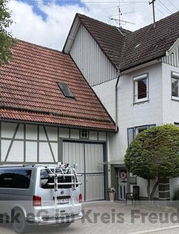Familienidyll mit Geschichte - großzügiges Wohnhaus mit ELW in Freudenstadt-Wittlensweiler - Freudenstadt