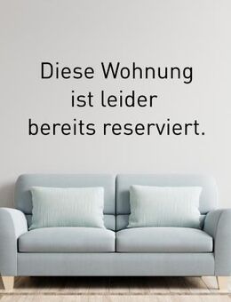 Teilsanierte 3-Zimmer-Wohnung im 3. Obergeschoss mit Balkon in 90459 Nürnberg - Nürnberg