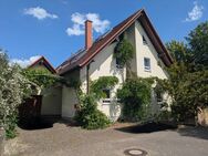 Haus in außergewöhnlichen Lage und Ausstattung - Bornheim (Landkreis Südliche Weinstraße)