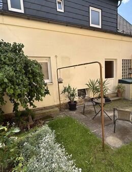 Großes Wohnhaus - günstiger Preis - zugreifen! - Selbitz