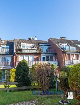 Dahme: Gemütliche 1,5 Zimmer-Dachgeschosswohnung mit Südbalkon in ruhiger Lage - Dahme