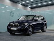 BMW X5, xDrive40d M Sport vo hi, Jahr 2022 - München