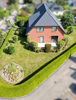 TOP Gepflegte Erdgeschosswohnung + Spitzboden mit Terrasse & Eckgrundstück in ruhiger Lage - Kritzmow