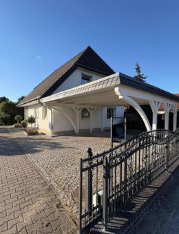 Einfamilienhaus in ruhiger Lage + Werkstatt und Lager - Biederitz