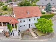 Energieeffizient! Kernsaniertes MFH mit 3 Wohnungen und separaten Eingängen in schöner Lage - Thurnau
