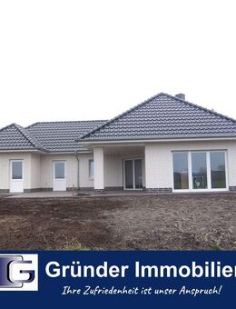 Großzügiger & moderner Neubau-Winkelwalmdachbungalow in schöner Wohnlage! - Dörpen