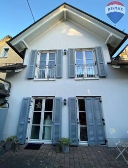 Großzügiges Zweifamilienhaus in Lahn - Nähe - Altendiez