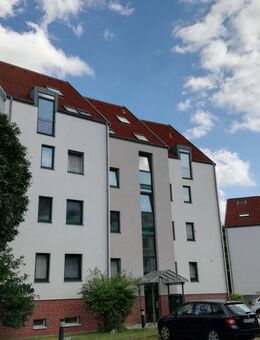 Wohnen mit Blick in die Natur++schöne 2-Zimmer-Wohnung++mit Balkon u. Wintergarten - Schwerin