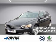 VW Passat Variant, 2.0 TDI Comfortline, Jahr 2017 - Schwerin