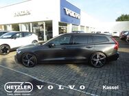 Volvo V60, Kombi R Design D4 EU6d-T Bowers & Wilkins Display Grad, Jahr 2020 - Kassel